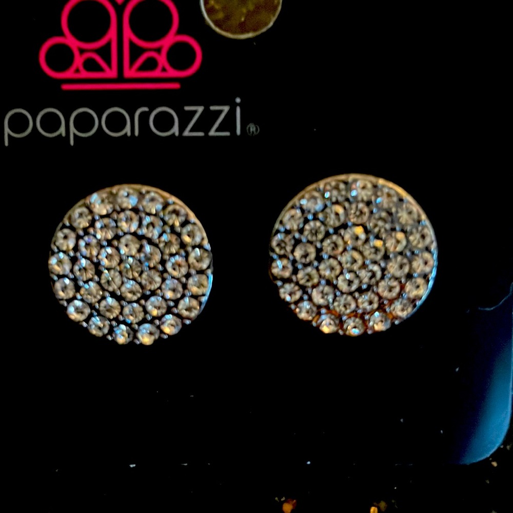 Beautiful fashion earrings